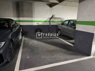 Location Parking voiture  De la primavera de praga