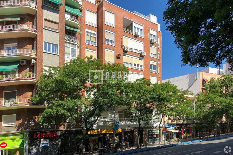 Foto faafbb14-84b9-4231-9b43-d86cb5ced05b. Pis amb aparcament a Bellas Vistas Madrid
