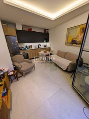 Pis  De francos rodríguez. Piso en venta con patio privado en francos rodríguez.