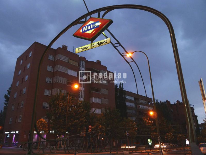 Foto e5f461fe-25fa-418c-bda5-3454f94dc23f. Pis a Berruguete Madrid