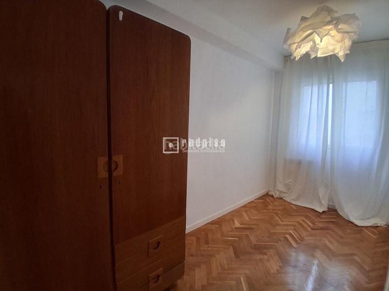 Foto 48d4d63c-ae98-47db-8714-df542873279b. Rent flat with heating in Peñagrande Madrid