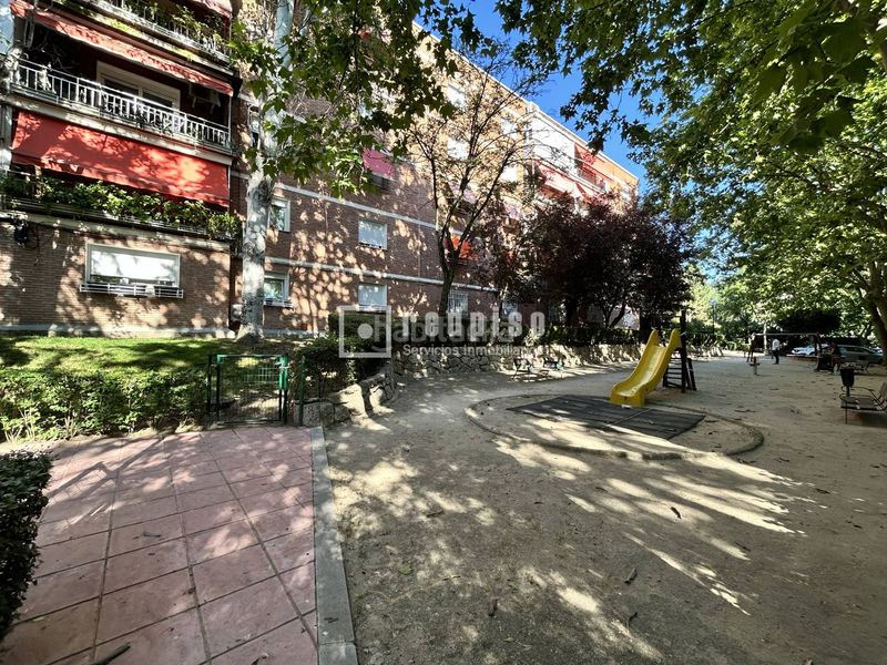 Foto 870d7db7-e721-478e-8790-0709bd74c91b. Piso en Mirasierra Madrid