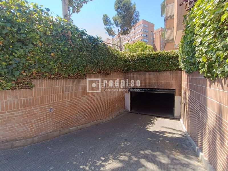 Foto 0f8a2400-5cad-46ab-a078-5f19e3302d2e. Pis amb calefacció aparcament a Peñagrande Madrid