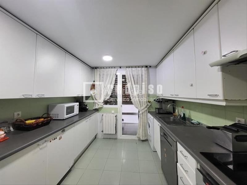 Foto adc9f6a1-32a4-4261-ab36-576c1ee2832f. Pis amb calefacció aparcament piscina a Brezo Valdemoro