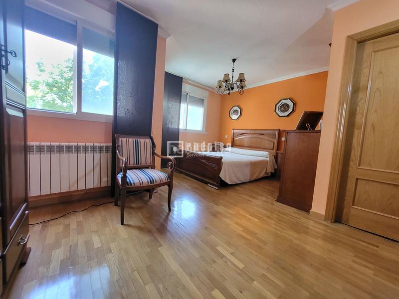 Foto 61a4220e-5270-45df-bfdf-d2fdcd303e5d. Piso tu nuevo hogar te espera! finca del 2003 con ascensor, espectacular piso de tres dormitorios, dos baños y plaza de garaje. en Valdemoro