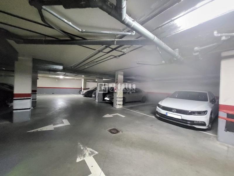 Foto b11f26fd-2cb4-46bb-9fe6-d4cccadf3e41. Piso tu nuevo hogar te espera! finca del 2003 con ascensor, espectacular piso de tres dormitorios, dos baños y plaza de garaje. en Valdemoro