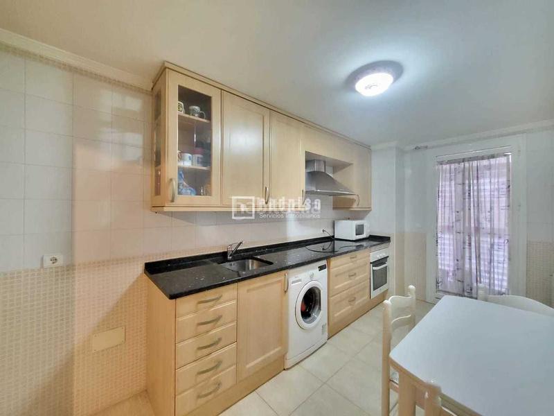 Foto cceea112-db5b-4e4b-ae38-0c353026f4d2. Piso tu nuevo hogar te espera! finca del 2003 con ascensor, espectacular piso de tres dormitorios, dos baños y plaza de garaje. en Valdemoro