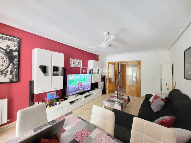 Foto b30490db-6340-495f-9160-fc96cf5a62aa. Appartement avec parking piscine dans Centro Valdemoro