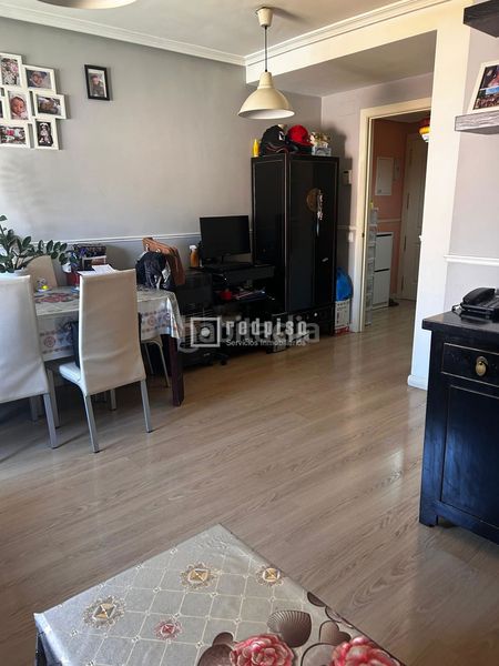 Foto a8b9e38a-3909-4982-9a69-d1fb666d9591. Pis amb calefacció aparcament a Molar (El)