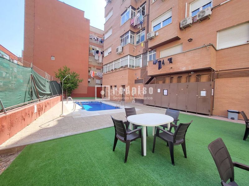 Foto b1004c93-c2ae-4e86-ba24-24406cef6270. Pis amb calefacció piscina a Centro Valdemoro