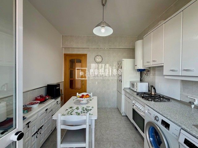 Foto d886d187-0638-4d2a-8284-05f7f79d1a94. Lloguer pis a Almenara-Ventilla Madrid