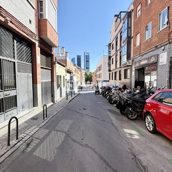 Foto 7bd193d5-fb31-43e8-9688-b8c421bb41b0. Rent flat with parking in Almenara-Ventilla Madrid