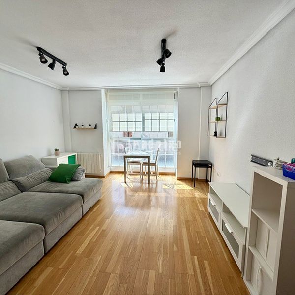 Foto c4a93c80-245b-4c31-a748-1c2195b8639c. Rent flat with parking in Almenara-Ventilla Madrid