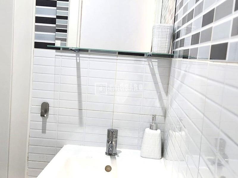 Foto ad287a21-d771-49a9-865c-139421d84fbe. Local comercial estudio en venta en calle puerto alto, San Diego, puente de vallecas, , en Madrid