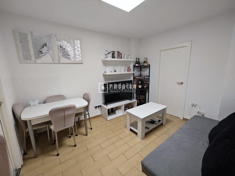 Foto e959f882-9c0e-4e64-935f-0fe3774d6c90. Piccolo appartamento in San Diego Madrid