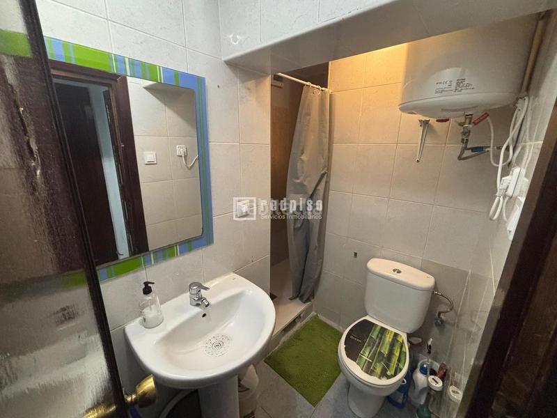 Foto 46d6d531-bef8-4e05-9fb3-30e98b3cae1c. Piso oportunidad en plaza de orotava! vivienda exterior muy luminosa con gran potencial de reforma, actualmente alquilado hasta el 01 o en Madrid