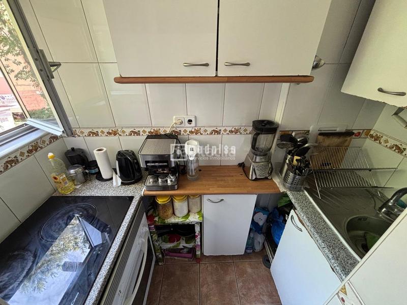 Foto 50ea8433-7da5-4474-9722-4c4d4e8ddff7. Piso oportunidad en plaza de orotava! vivienda exterior muy luminosa con gran potencial de reforma, actualmente alquilado hasta el 01 o en Madrid