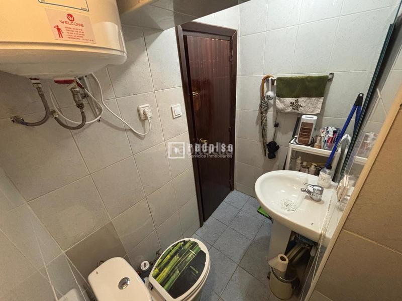 Foto 6ac5b000-ad7a-47ad-9148-a1e47f85fee5. Piso oportunidad en plaza de orotava! vivienda exterior muy luminosa con gran potencial de reforma, actualmente alquilado hasta el 01 o en Madrid