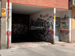 Parking voiture  Luis piernas