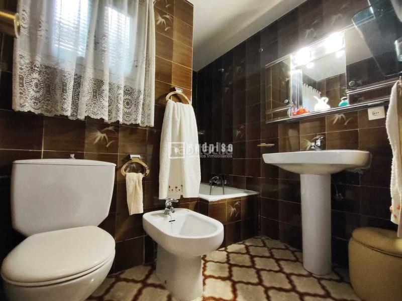 Foto 2aa049cc-9920-4ce2-8bbe-217bbda526ba. Dúplex a Ventas Madrid