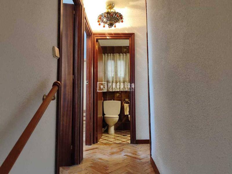 Foto 4b25e009-2f74-49d7-a865-f192b04ce4a0. Dúplex a Ventas Madrid