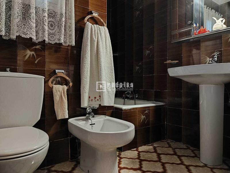 Foto 501d2081-888a-4a25-9dc5-4c1b9c92be46. Dúplex a Ventas Madrid