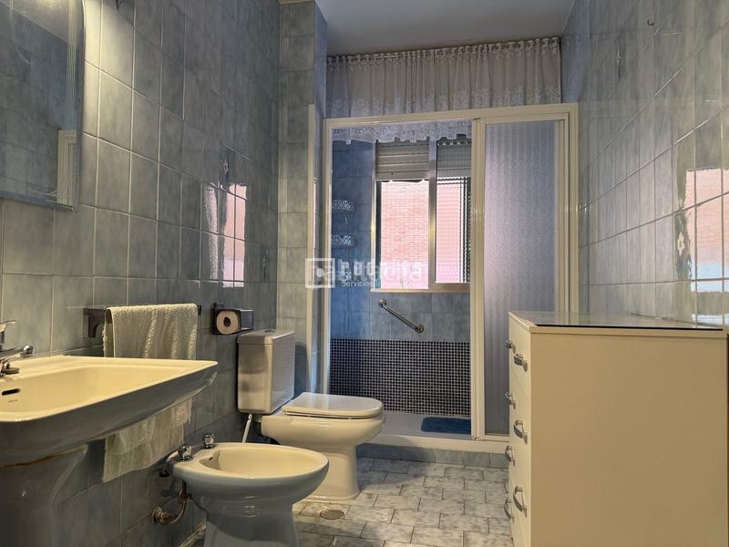 Foto 83b2a7fe-9fbb-4722-9a40-f9feae87eced. Pis a Ventas Madrid