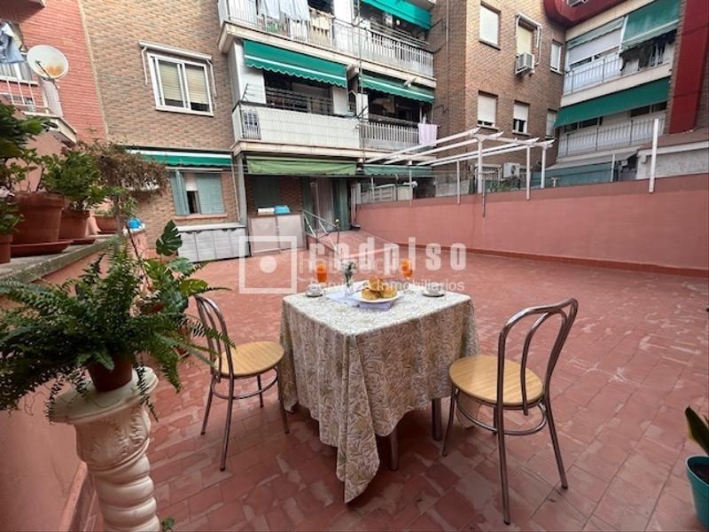 Foto ca412fc2-9ecc-41b1-9aee-82e8b2c0236c. Pis a Ventas Madrid