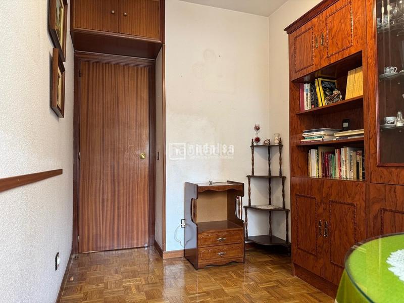 Foto dfe028db-4c06-45df-80c8-374cb5b011a6. Pis a Ventas Madrid