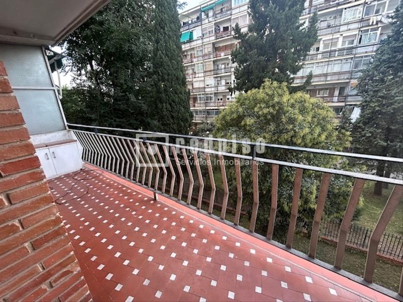 Foto 741f182e-4943-44d9-ae06-4d0acd857b28. Flat with heating in Ventas Madrid