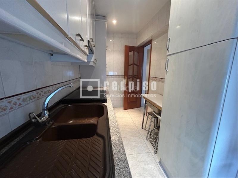 Foto 8a2773c7-11d6-4e4a-a2f7-626d9a66a178. Flat with heating in Ventas Madrid