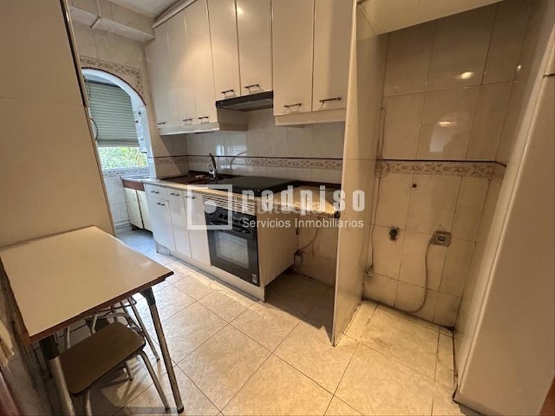 Foto 96a00524-9ef3-4be7-8730-d2811b2f21c6. Flat with heating in Ventas Madrid