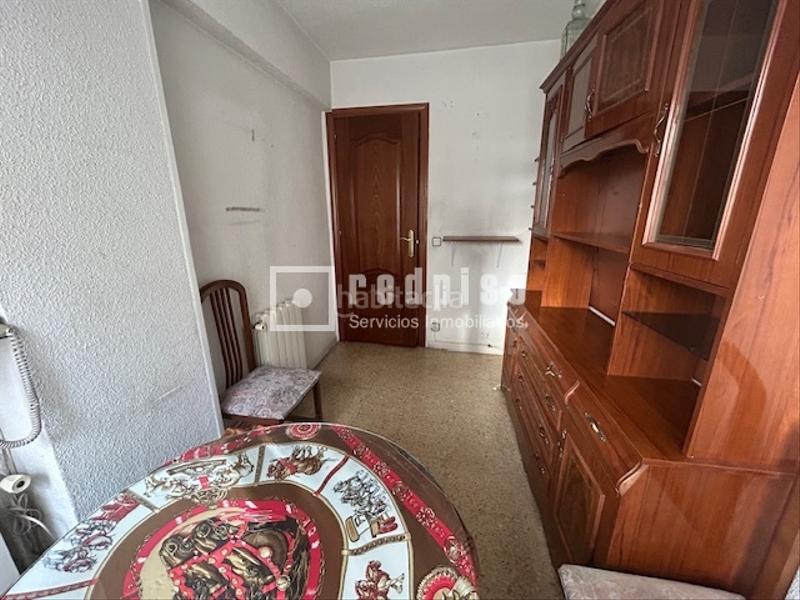 Foto c03d9284-e232-4d21-a8d0-8a45f880ff11. Flat with heating in Ventas Madrid