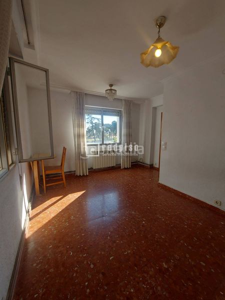 Foto 2e08429e-9a6c-4db5-b2fb-ef4a6aca1833. Flat with heating in Ventas Madrid