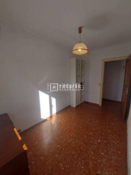 Foto bd5f582f-21fb-4f9c-bd66-e9d9190349c9. Flat with heating in Ventas Madrid