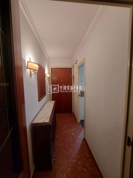 Foto fc7ebbac-5a7b-4de8-850e-f215b57838a4. Flat with heating in Ventas Madrid