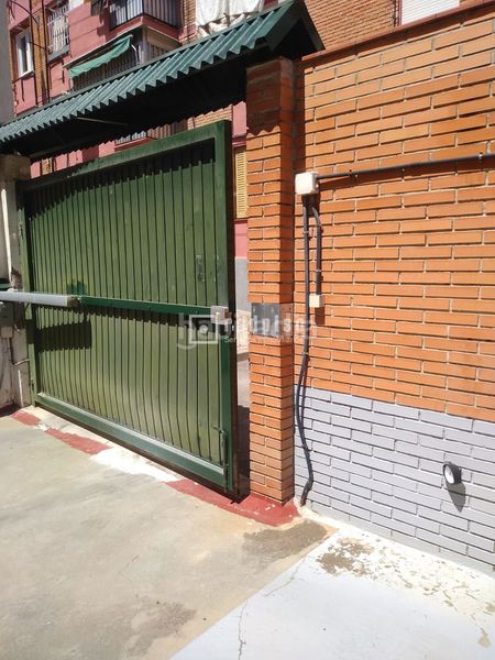 Foto 3bb9cc70-d212-4535-9b6d-ec27b9c0846d. Posto auto in Ventas Madrid