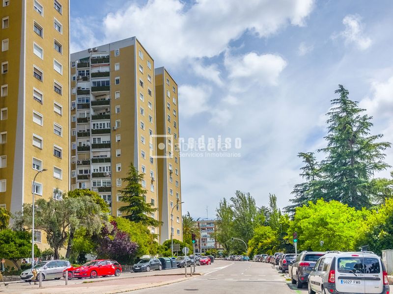 Foto 9a65dfab-9b61-4dc7-9a8b-5ec7175d72f9. Flat in Ventas Madrid