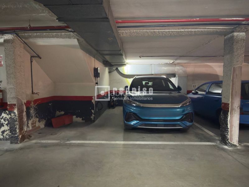 Foto 84b06785-29e3-4be3-b4da-63daa50878d4. Aparcament cotxe a Ventas Madrid