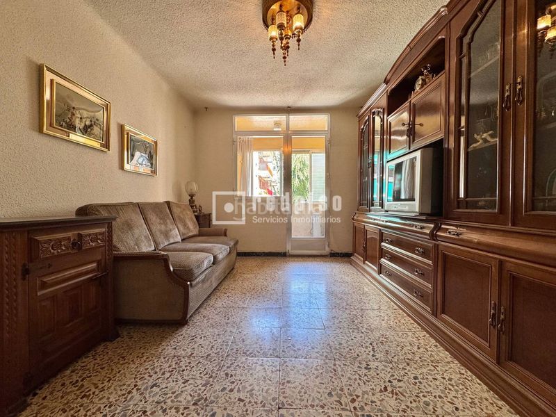 Foto 0c252bd8-2b70-4ba1-9240-c6551a305404. Flat in Ventas Madrid