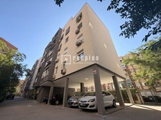 Etagenwohnung  De san emilio. Piso en san emilio junto con parking privado.