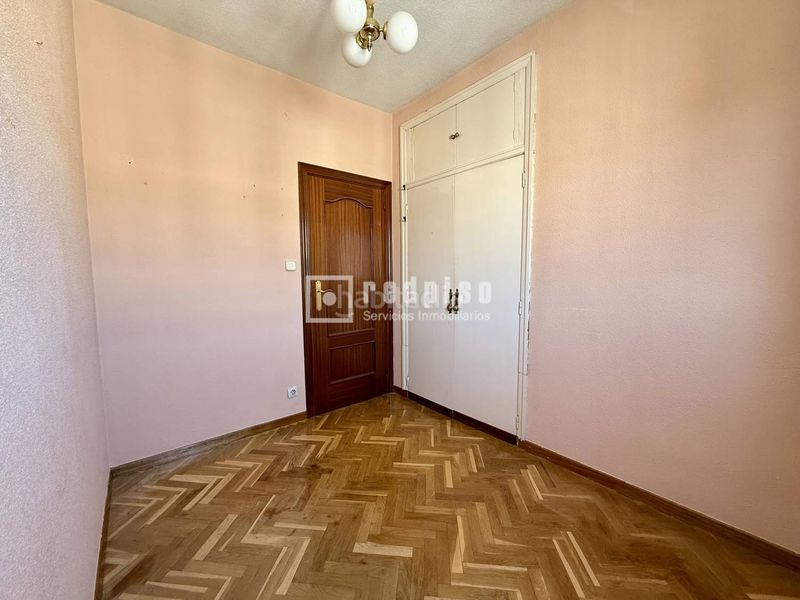 Foto dd0d0e6e-c3aa-4c14-a59d-d3ac01dede53. Piso  en torre en Ventas Madrid