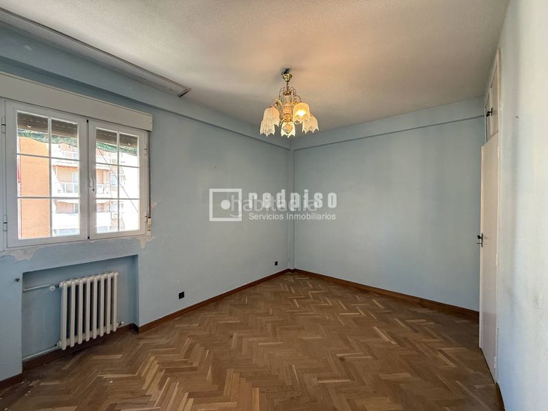 Foto f3480e50-aa15-4da5-9ac3-d063a874fe9f. Piso  en torre en Ventas Madrid