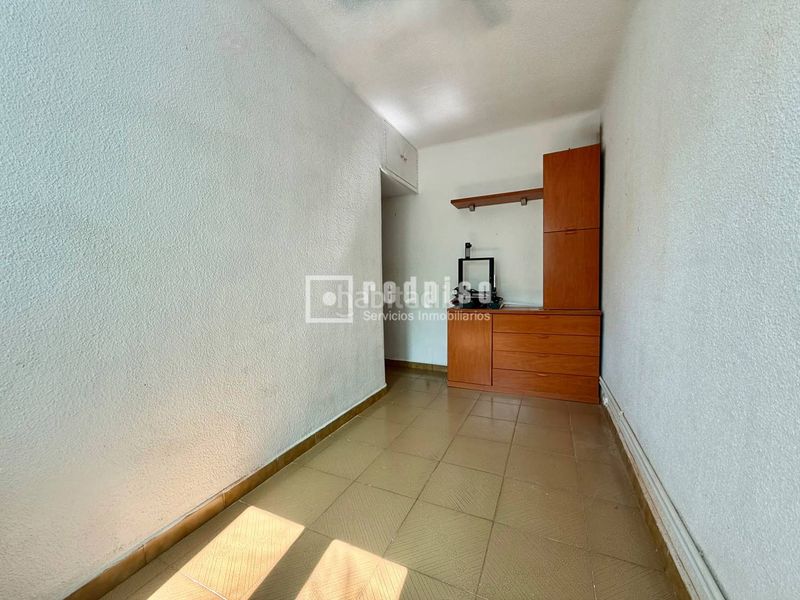 Foto 9cc71ec0-2ae5-4250-80c8-0b7897a8d323. Piso  en marques de corbera en Ventas Madrid