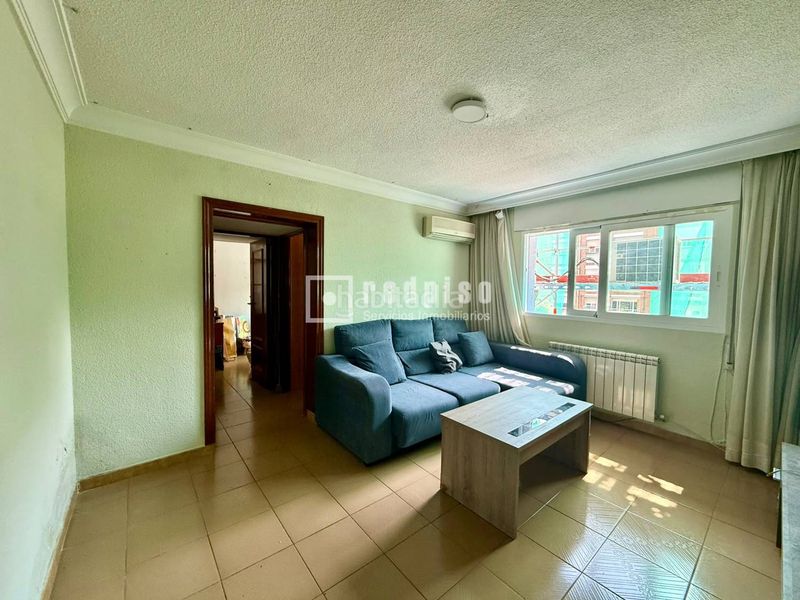Foto dab0adcc-a859-4fbb-b514-374ec9d456d8. Piso  en marques de corbera en Ventas Madrid