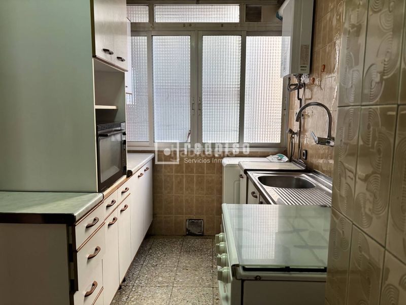 Foto f6e932c6-8188-4c49-a1d8-157a801fa41a. Flat in Ventas Madrid
