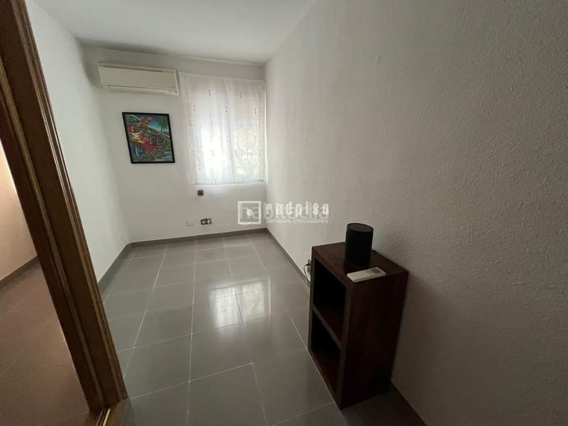 Foto 4dc6c519-5cec-4fb5-b2f3-28feb7a70daa. Piso junto calle alcala consultar condiciones de venta en Madrid