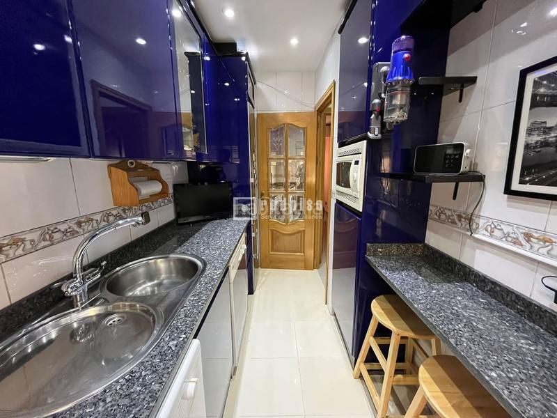Foto c7815d10-3214-417e-8a5b-26e2f17a15fd. Piso junto calle alcala consultar condiciones de venta en Madrid