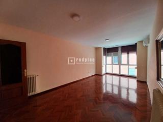Location Appartement  Elfo. Junto calle alcalá
