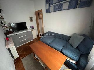 Pis  Siena. Junto al metro el carmen